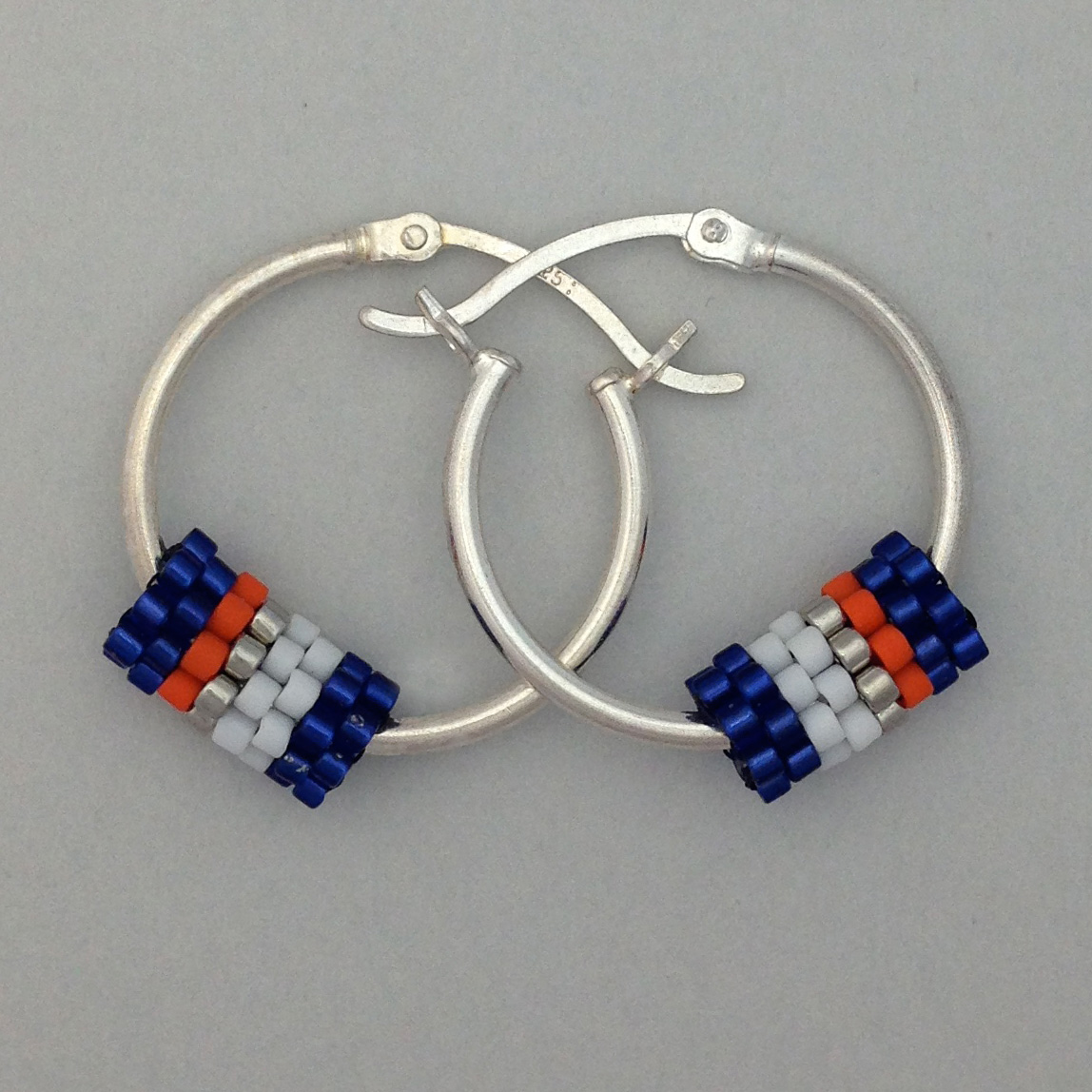 Hoop Blue/White
